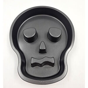 Wilton Halloween Sugar Skull Skeleton Cake Pan Mold Nonstick 9.5" X 12"